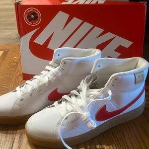 Women’s Nike Blazers Size 9 never before worn!
